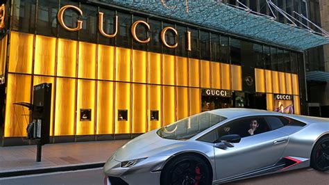 TAKING MY GUCCI LAMBORGHINI TO THE GUCCI STORE!